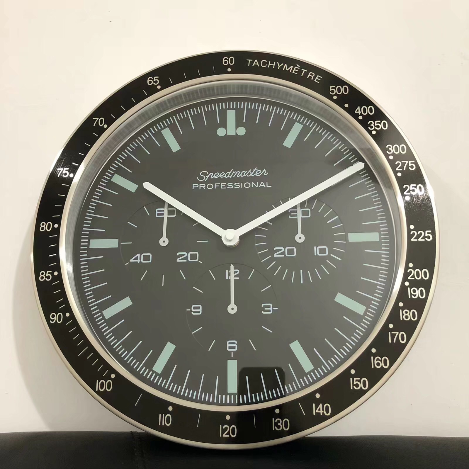 Ome Speeedmaster Black Wall Clock Best Gift - Click Image to Close